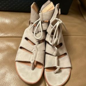Corso como sandals leather made in Brazil 9.5 gray